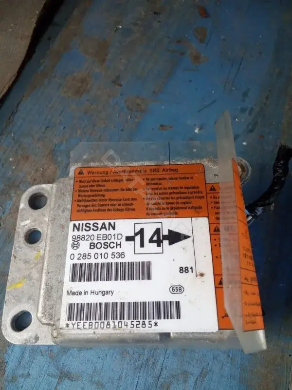 Блок управления подушками безопасности 98820EB01D