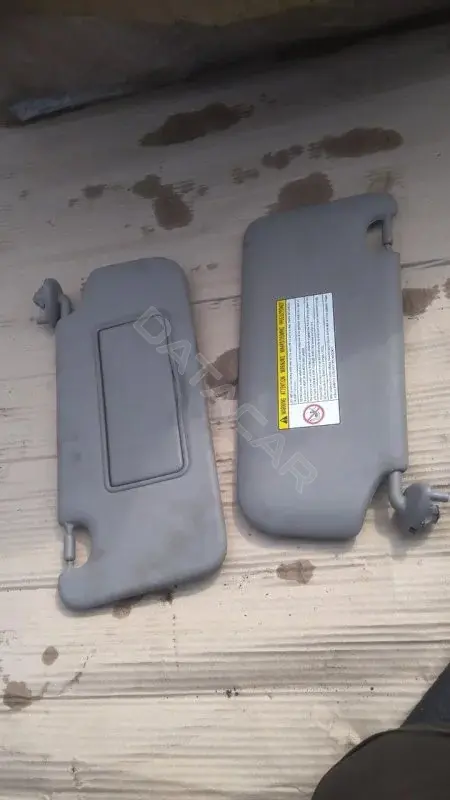 Козырек солнцезащитный 53901