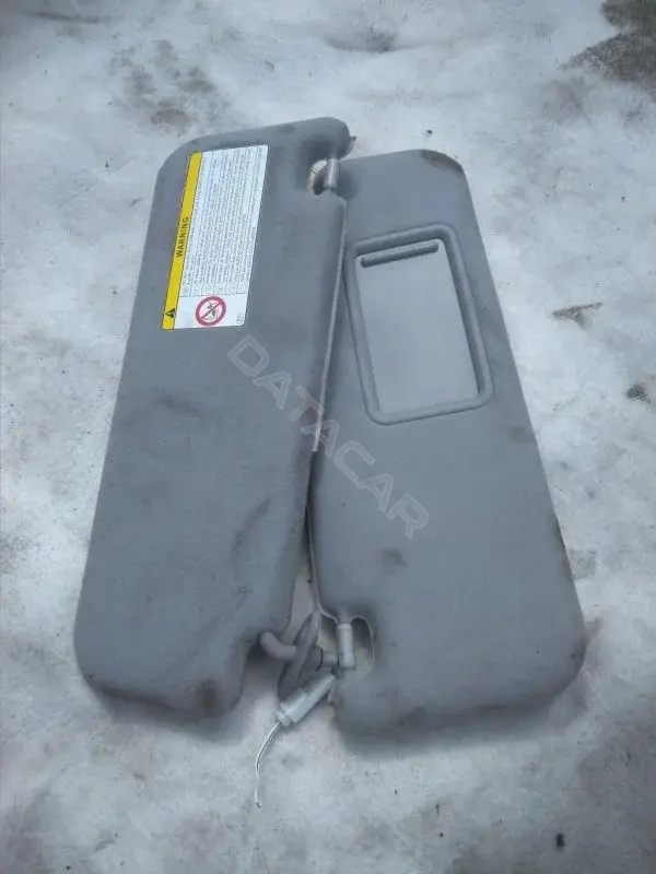 Козырек солнцезащитный 58502