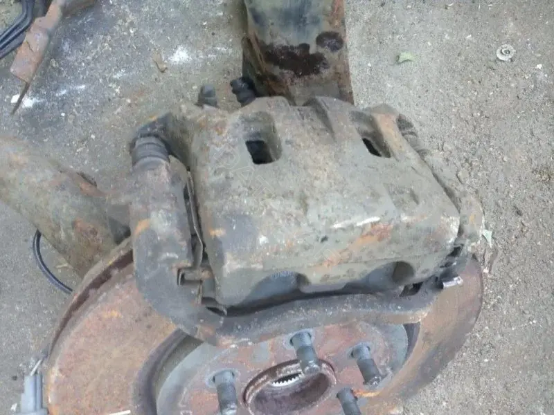 Суппорт тормозной 60871