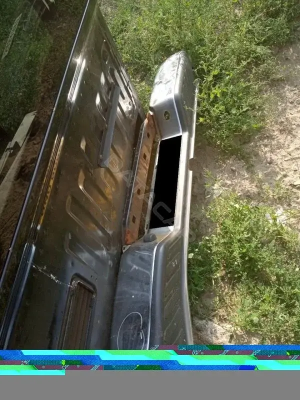 Задний бампер 85022ZP60A