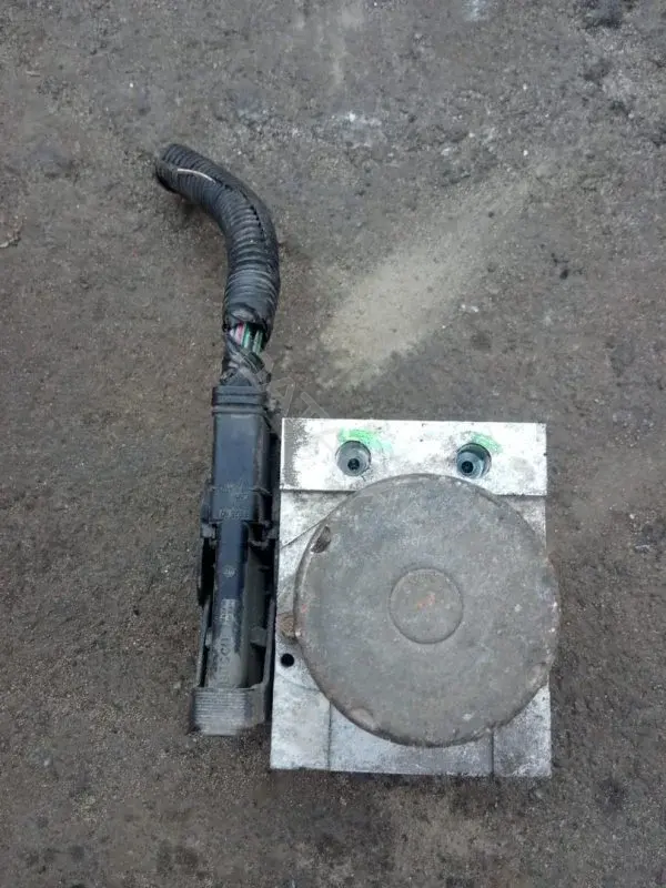 Блок управления АБС 64145