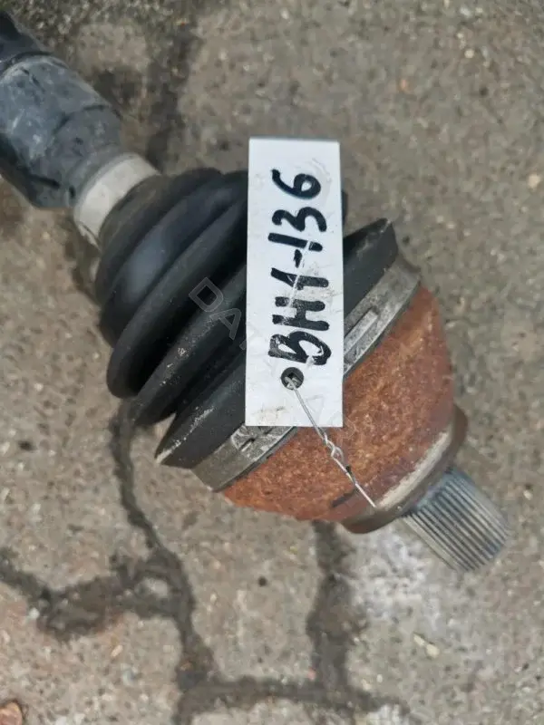 Приводной вал / Полуось 68628