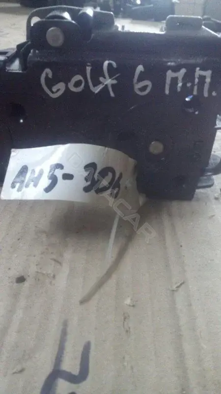 Замок двери 69123