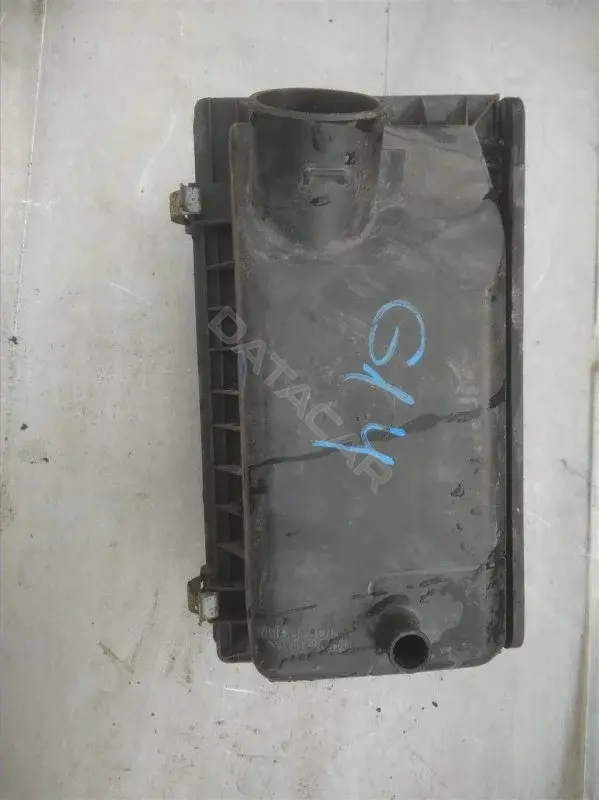 Корпус воздушного фильтра 05183089AA