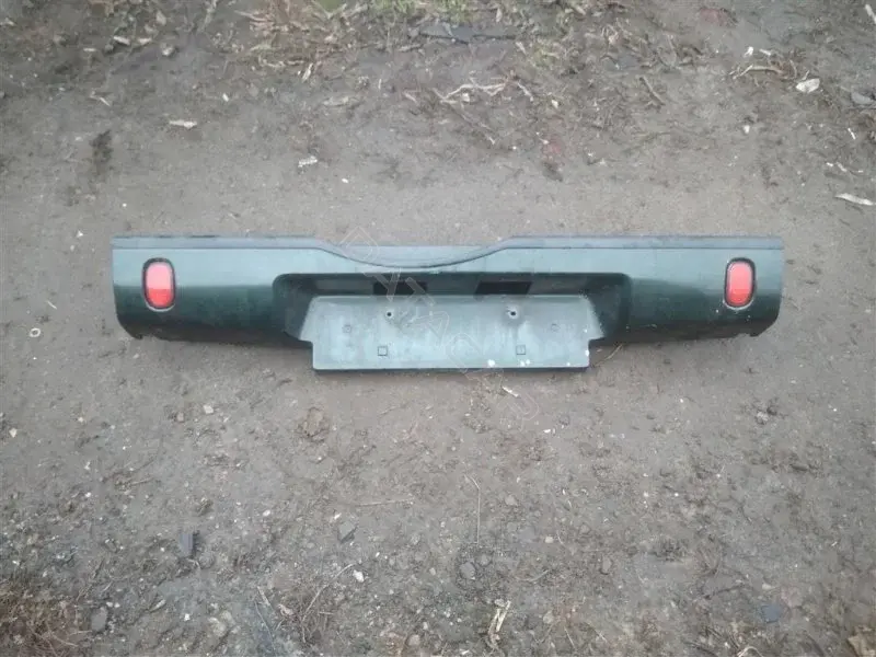 Задний бампер 70909