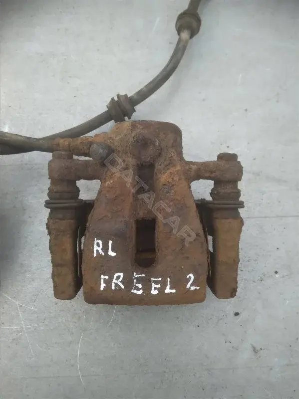 Суппорт тормозной LR027851