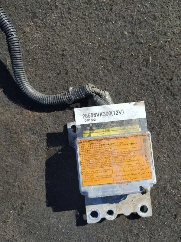Блок управления подушками безопасности 28556VK300