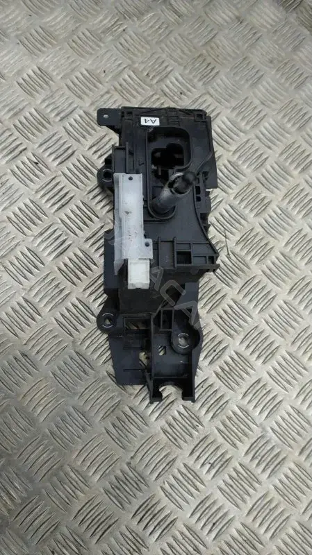 Селектор включения передачи для автоматической КПП 78891
