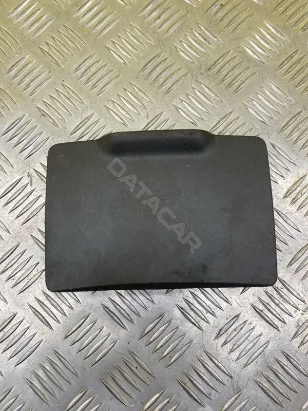 Подстаканник 589030K010