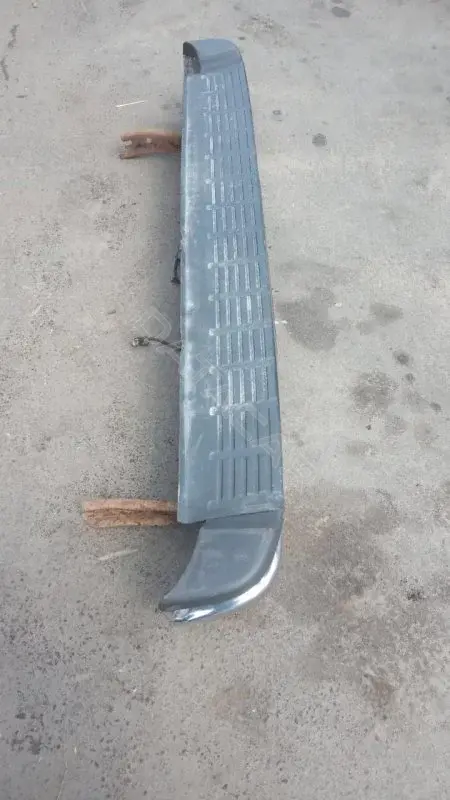 Задний бампер 80053