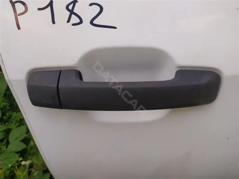 Ручка двери 692100C010