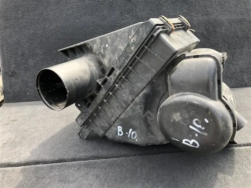 Корпус воздушного фильтра 16500EB300