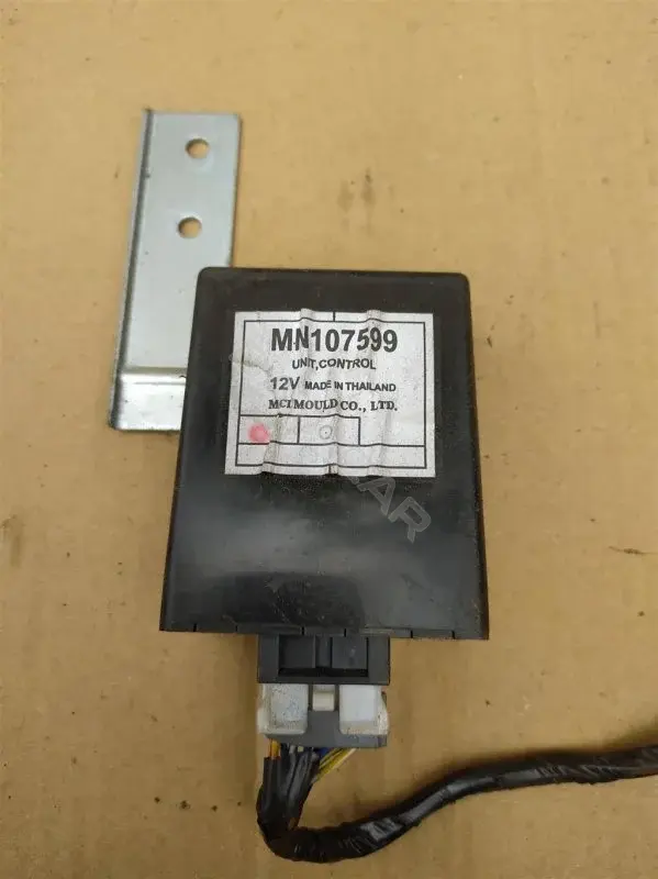 Блок управления светом MN107599