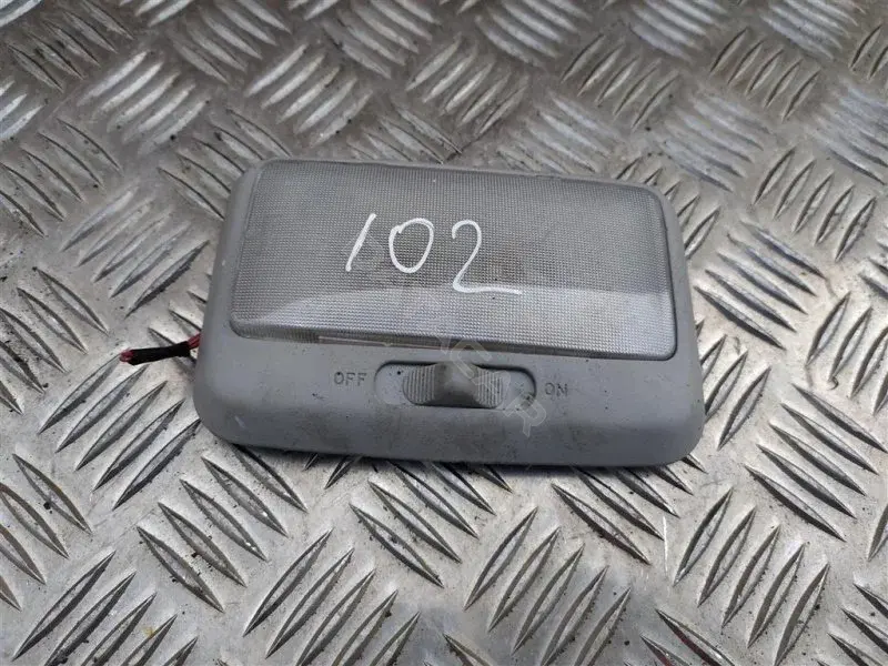 Плафон освещения салона 83900