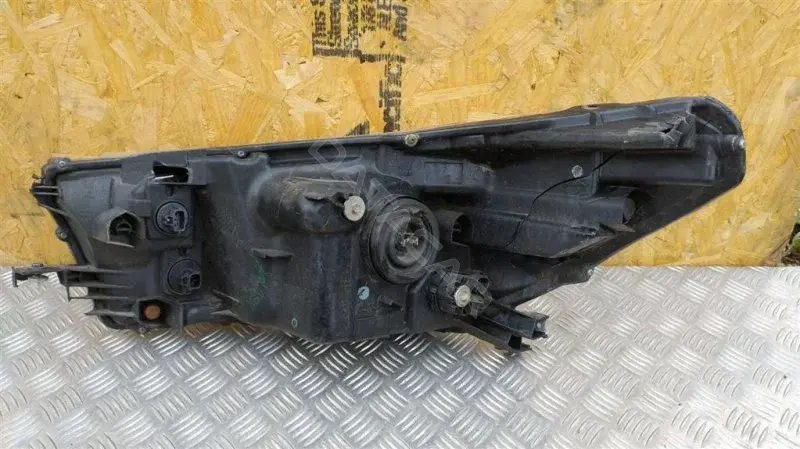 Фары 84050