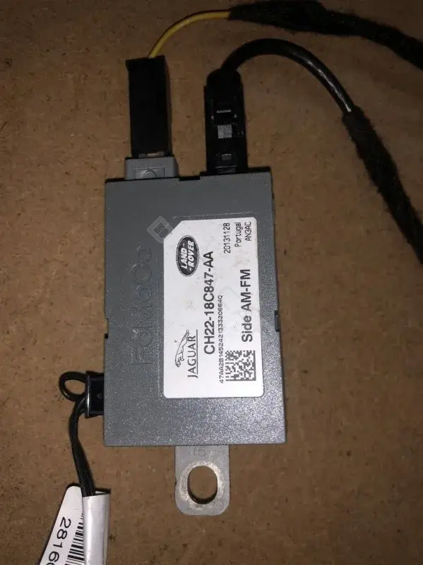 Усилитель антенны CH2218C847AA