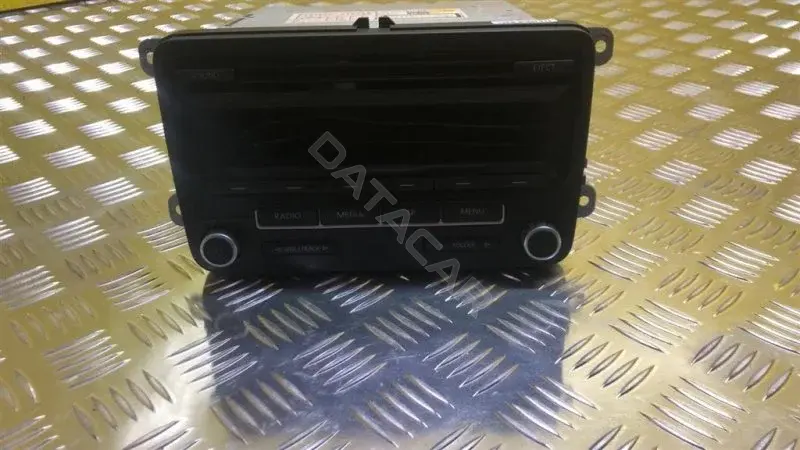 Магнитола VW1KO035186AN