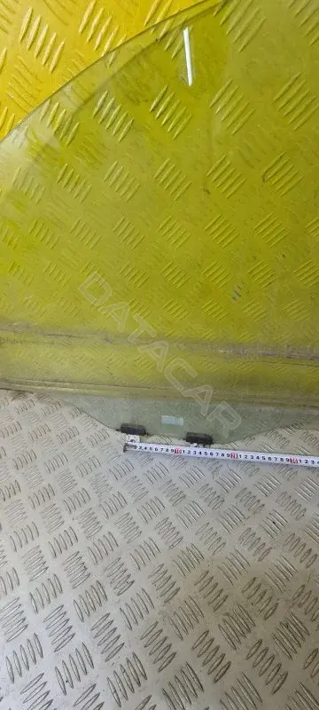 Стекло двери 89209