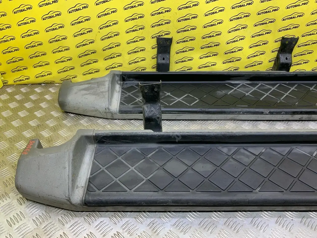 Подножка 89945