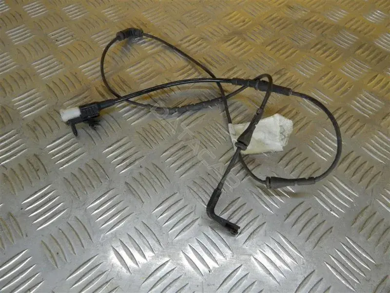 Датчик АБС BJ322D372CC