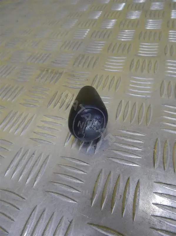 Ручка КПП 363030K020B0