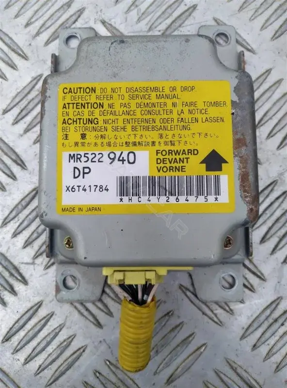Блок управления подушками безопасности MR522940