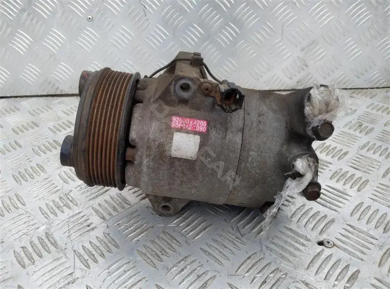 Компрессор кондиционера 92600EA200