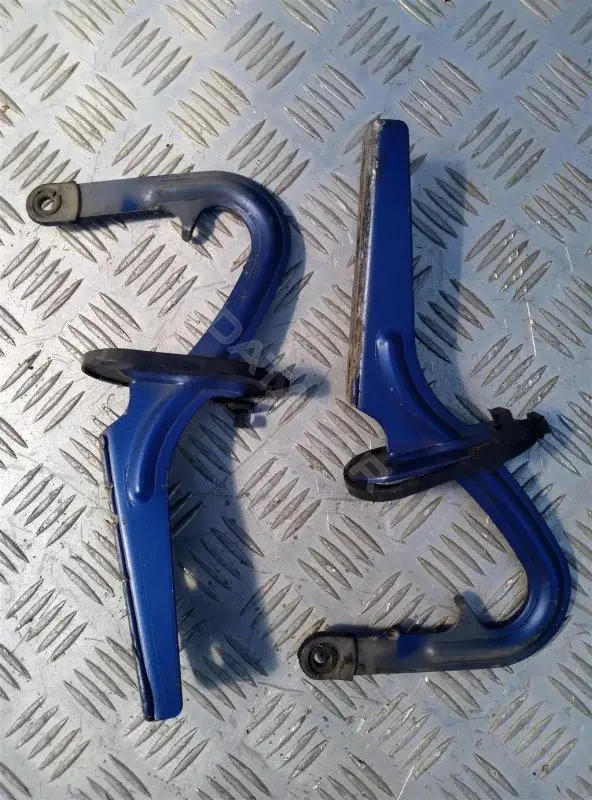 Петля капота 99117