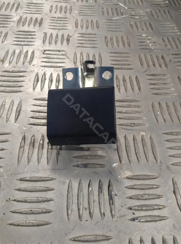 Ручка открывания капота 65621EB305