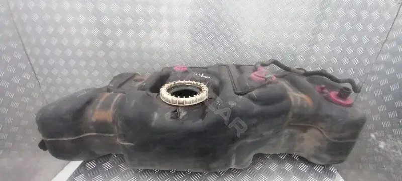 Топливный бак 770010C060