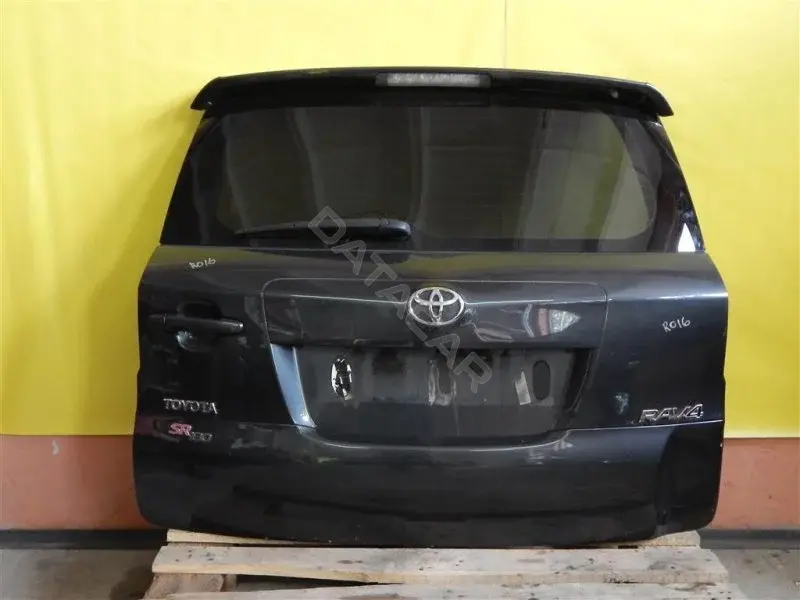 Крышка багажника 6700542381