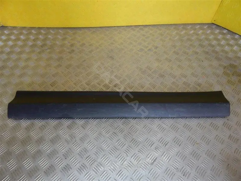 Молдинг двери 105589