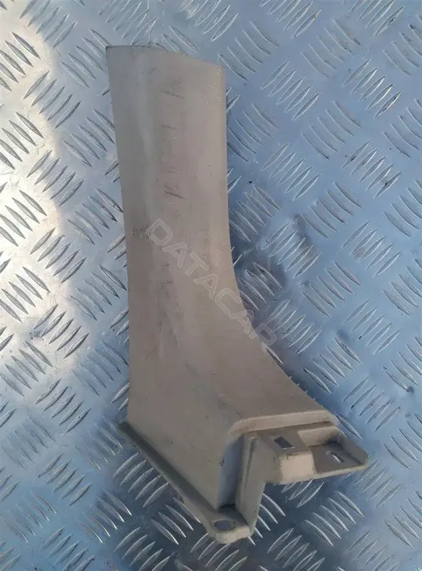 Пластик салона 106785