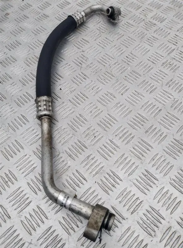 Трубка кондиционера 05058151AB