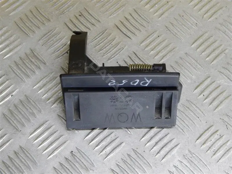 Ручка крышки багажника 90606EA500