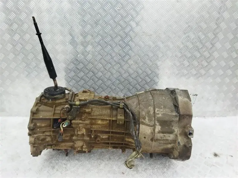 Механическая коробка передач (МКПП) 32010EB510