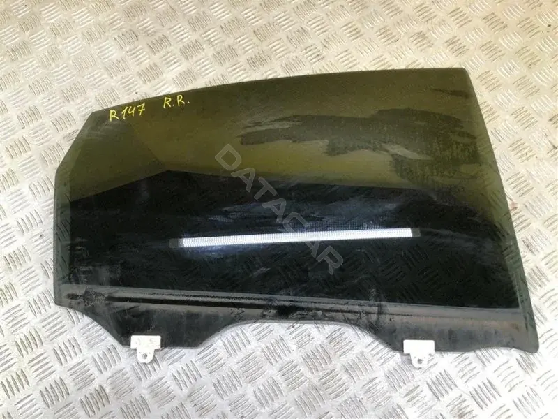 Стекло двери 823001CA1A
