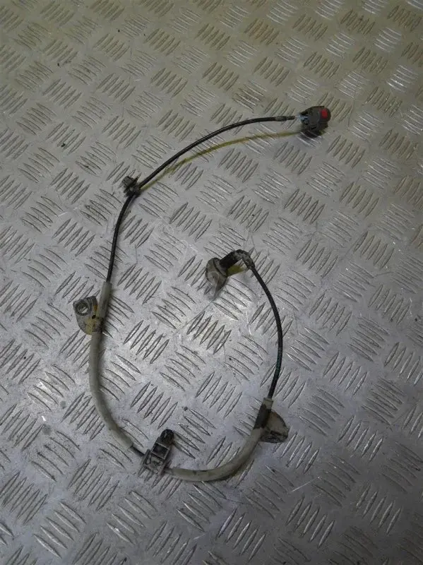 Датчик АБС 112122