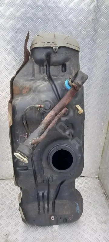 Топливный бак 770010K081
