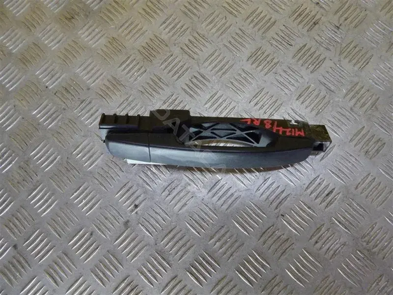 Ручка двери 80640EB100