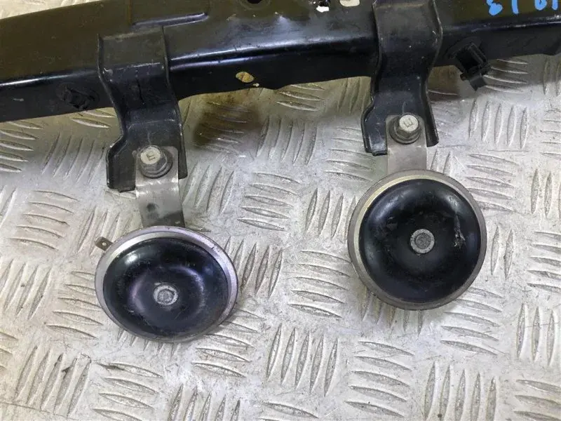 Звуковой сигнал 8211A241