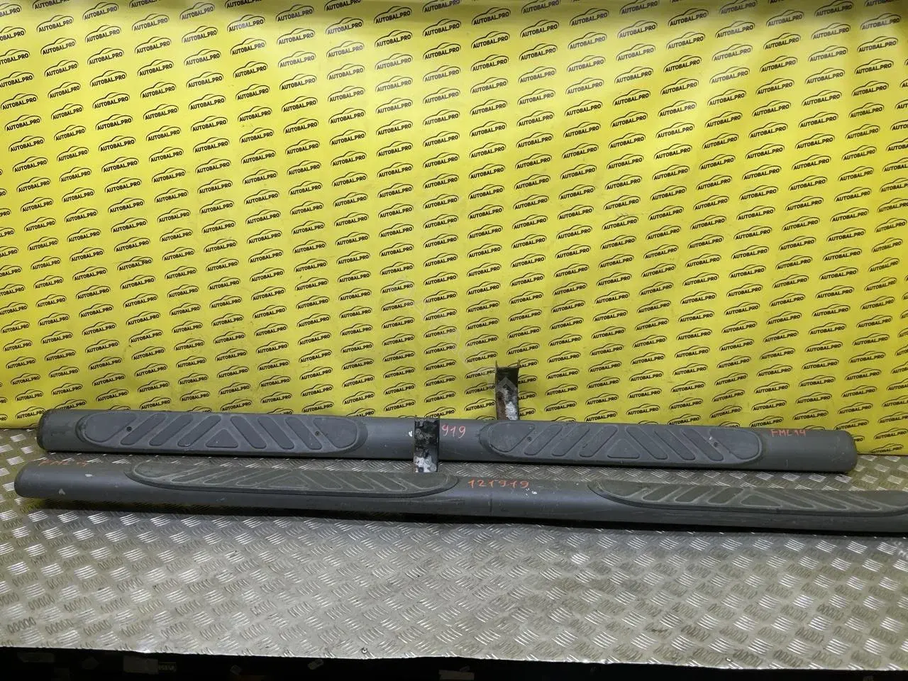 Подножка 96101EB10A