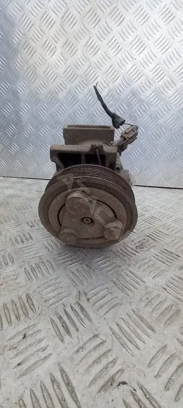 Компрессор кондиционера 92600EB40E