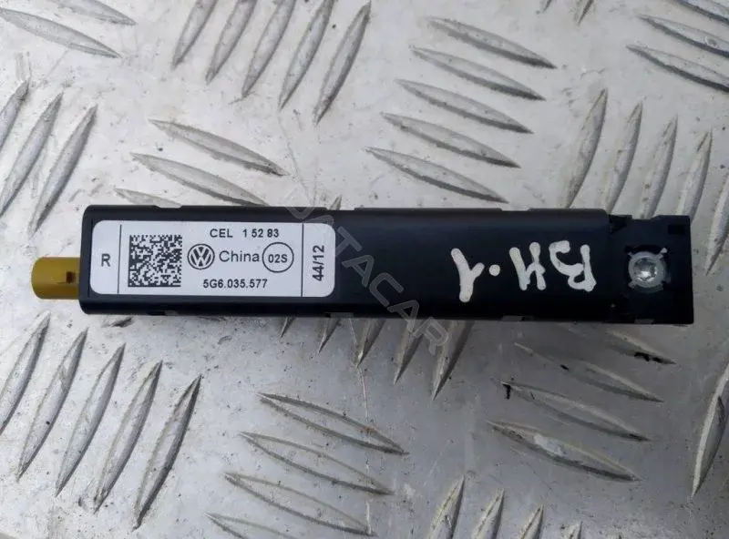 Усилитель антенны 5G6035577