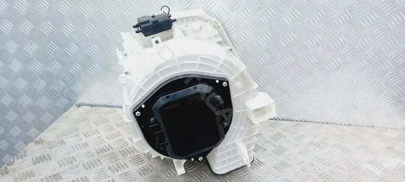 Корпус отопителя (печки) 272001CA0A