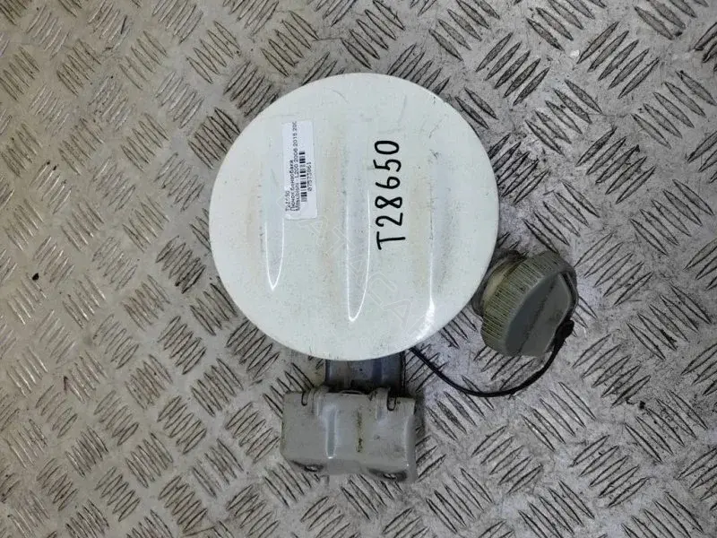 Крышка лючка топливного бака 5940A031