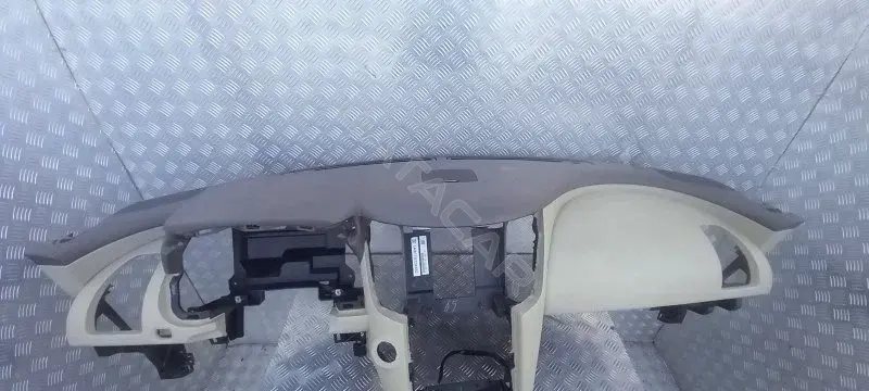 Панель передняя салона (торпедо) 126258