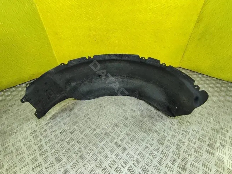 Подкрылок mz3530244
