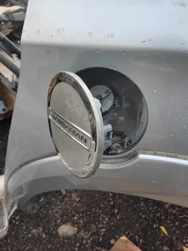 Крышка лючка топливного бака 5940A310